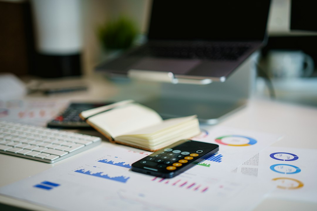 Prospetto finanziario con dati di ricavi e costi